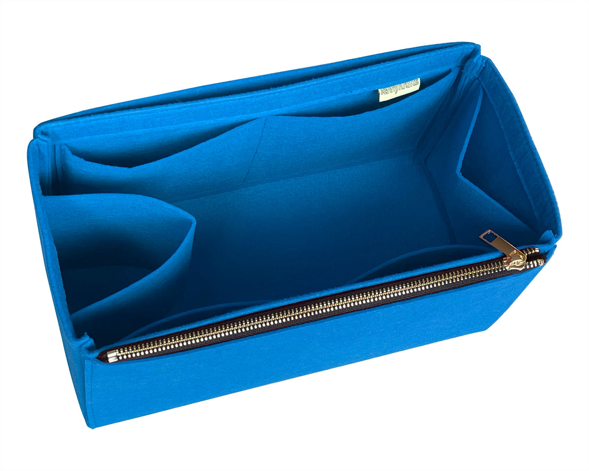 D-1-Light-Blue_2a2fd806-5c1a-